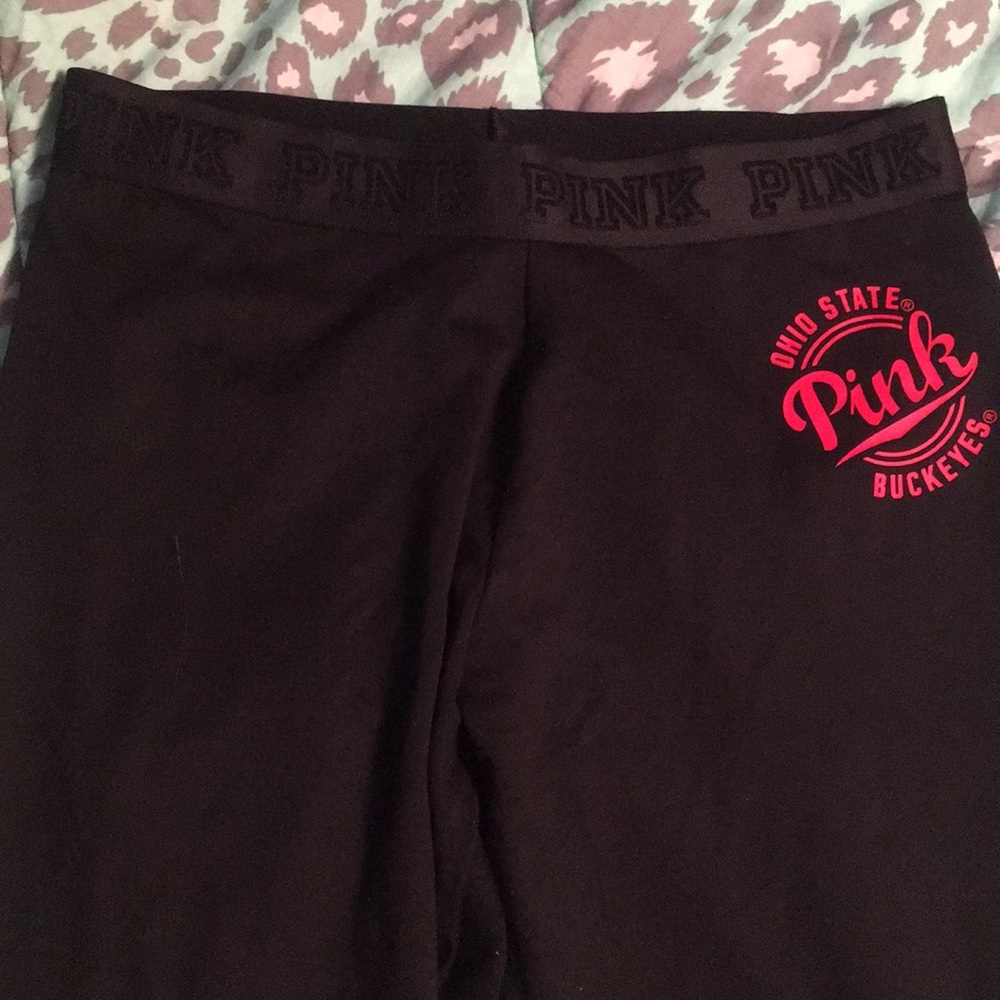 PINK cropped leggings